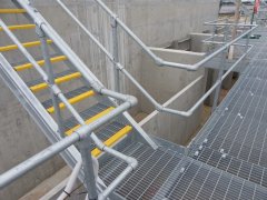 楼梯钢格板应用案例